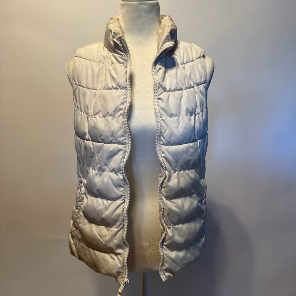 Womens Gap Winter Puffer Vest- Size S, White